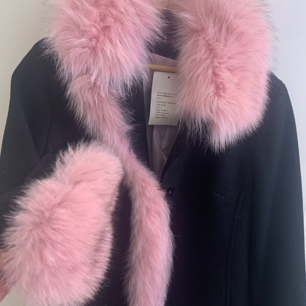 Nicole Miller pink fur trimmed black lambswool coat, long, size 8
